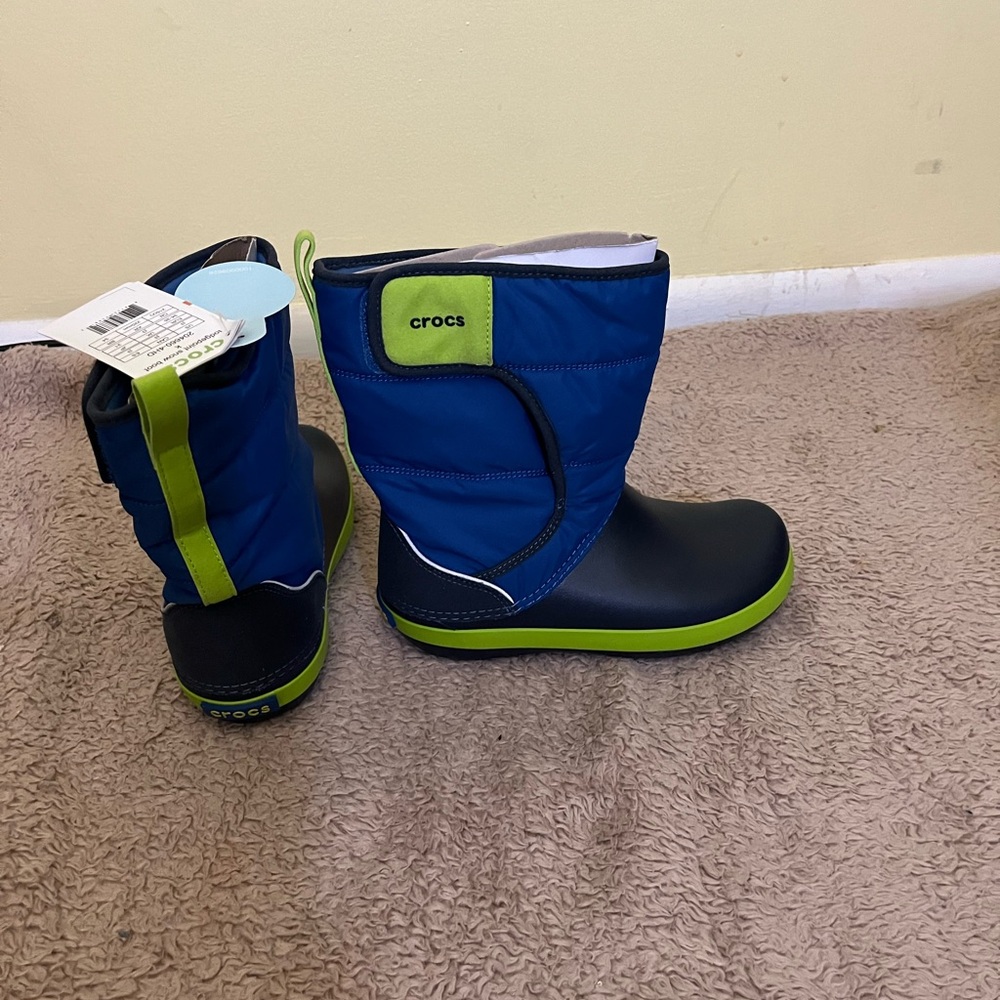 CROCS Blue and Green Rain & Snow Boots - Picture 4 of 8